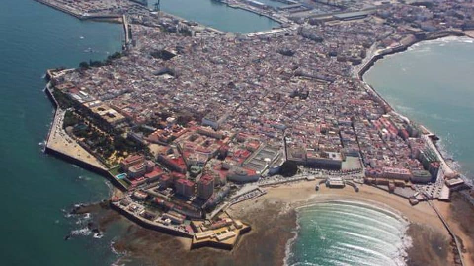 Cádiz: habitaciones por horas y uso de día