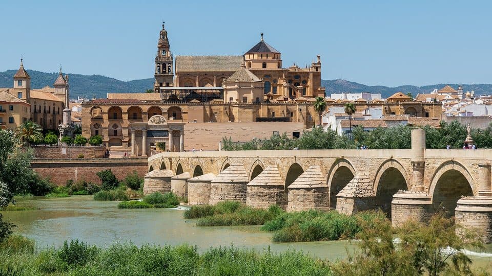 Córdoba: habitaciones por horas y uso de día