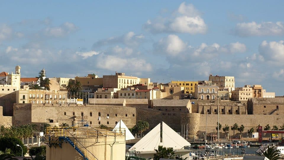Melilla: habitaciones por horas y uso de día
